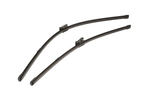Set stergatoare Volkswagen TIGUAN VAN (5N_) din 2007-2018, pentru parbriz auto, 2 bucati, Valeo Silencio Xtrm, din cauciuc siliconat rezistent, 4 Stickere Auto Volkswagen v35509