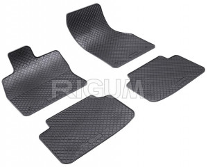 Skoda Octavia IV fabricat din 06.2020 - Prezent, Hatchback, set covorase auto dedicate, din cauciuc 100% Premium accesorii pentru autoturismul tau - masina v151053