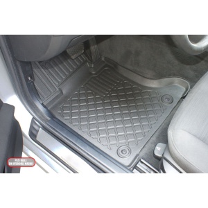 Set covorase BMW SERIA 5 E61, din 06.2004 - 2010, covorase tavita, caroserie COMBI, compatibile cu autoturismul BMW SERIA 5 E61, ARISTAR - Img 5