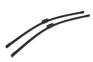Set stergatoare auto Volkswagen TRANSPORTER T5 Platform/Chassis (7JD, 7JE, 7JL, 7JY, 7JZ, 7F din 2003-2015, pentru parbriz auto, 2 bucati, Bosch Aerotwin, din cauciuc siliconat rezistent, 4 Stickere Auto Volkswagen - Img 3