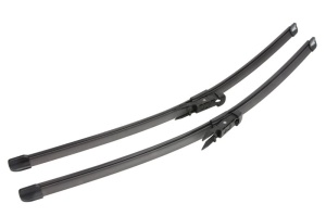 Set stergatoare BMW Seria 1 (E87) din 2004-2011, pentru parbriz auto, 2 bucati, Valeo Silencio Xtrm, din cauciuc siliconat rezistent, 4 Stickere Auto BMW Seria v40154