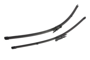 Set stergatoare LAND ROVER FREELANDER 2 (L359) din 2006-2014, pentru parbriz auto, 2 bucati, Valeo Silencio Xtrm, din cauciuc siliconat rezistent, 4 Stickere Auto LAND ROVER v39266