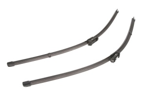 Set stergatoare OPEL ASTRA J Sports Tourer (P10) din 2010-2015, pentru parbriz auto, 2 bucati, Valeo Silencio Xtrm, din cauciuc siliconat rezistent, 4 Stickere Auto OPEL v37766