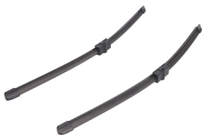 Set stergatoare Volkswagen LUPO I (6X1, 6E1) din 1998-2005, pentru parbriz auto, 2 bucati, Valeo Silencio, din cauciuc siliconat rezistent, 4 Stickere Auto Volkswagen v36938
