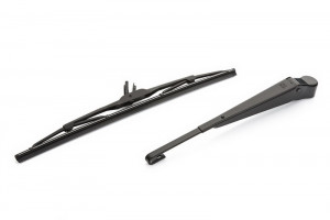 Fiat Panda Brat stergator pentru luneta spate cu lamela 330 mm, compatibil cu Fiat Panda Hatchback fabricat intre 2003-2013, calitate extra accesorii pentru autoturismul tau - masina v91566