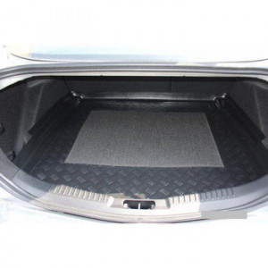 Ford Mondeo IV Hatchback din 09.2007 - 12.2014, Tavita Pentru Portbagaj Lux Premium Dedicata, Roata Rezerva Normala *1 accesorii pentru autoturismul tau - masina v196330