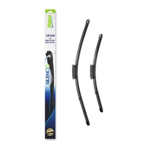 Set 3 stergatoare RENAULT GRAND SCENIC II (JM0/1_) din 2004 - 2009, pentru parbriz si luneta fata si spate auto, Valeo Silencio, din cauciuc siliconat rezistent, 4 Stickere Auto RENAULT v14889