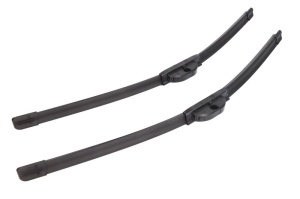 Set stergatoare auto AUDI A4 B7 Avant (8ED) din 2004-2008, pentru parbriz auto, 2 bucati, Bosch Aerotwin, din cauciuc siliconat rezistent, 4 Stickere Auto AUDI - Img 4