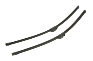 Set stergatoare auto MERCEDES-BENZ C-CLASS (W204) din 2007-2014, pentru parbriz auto, 2 bucati, Bosch Aerotwin, din cauciuc siliconat rezistent, 4 Stickere Auto MERCEDES-BENZ - Img 4