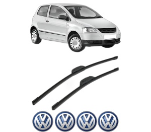 Set stergatoare Volkswagen FOX Hatchback (5Z1, 5Z3, 5Z4) din 2003-2011, pentru parbriz auto, 2 bucati, Bosch Aerotwin Retrofit, din cauciuc siliconat rezistent, 4 Stickere Auto Volkswagen v42689