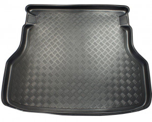 Toyota Avensis II Combi din 03.2003 - 12.2008 *2, Tavita Pentru Portbagaj Lux Premium Dedicata, accesorii pentru autoturismul tau - masina v196967