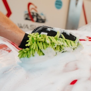 Prosop microfibra ultra absorbant auto AMOS Powerfluff 1000 GSM, manusa spalare, material premium, uscare rapida fara urme, Culoare Verde, Dimensiune 60x80 cm - Img 3