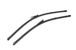 Set 3 stergatoare VOLVO XC90 I (275) din 2002 - 2014, pentru parbriz si luneta fata si spate auto, Valeo Silencio, din cauciuc siliconat rezistent, 4 Stickere Auto VOLVO v15299