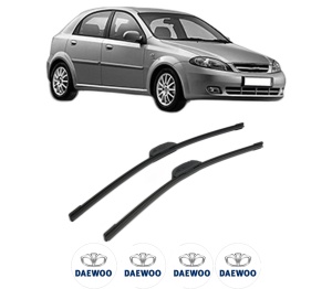 Set stergatoare DAEWOO LACETTI Hatchback (KLAN) din 2004, pentru parbriz auto, 2 bucati, Bosch Aerotwin Retrofit, din cauciuc siliconat rezistent, 4 Stickere Auto DAEWOO v47253