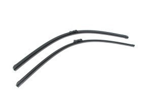 Set stergatoare FORD FOCUS III Estate Van din 2012-2020, pentru parbriz auto, 2 bucati, Bosch Aerotwin, din cauciuc siliconat rezistent, 4 Stickere Auto FORD v52865