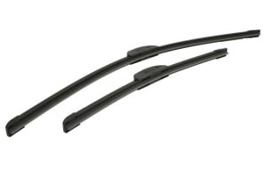 Set stergatoare HYUNDAI i30 (PDE, PD, PDEN) din 2016-2021, pentru parbriz auto, 2 bucati, Bosch Aerotwin Retrofit, din cauciuc siliconat rezistent, 4 Stickere Auto HYUNDAI v44778