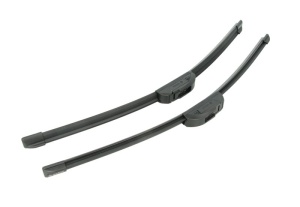 Set stergatoare SSANGYONG REXTON / REXTON II VAN din 2011-2013, pentru parbriz auto, 2 bucati, Bosch Aerotwin Retrofit, din cauciuc siliconat rezistent, 4 Stickere Auto SSANGYONG v51207