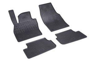 Covorase Seat Ibiza V, Hatchback, din 06.2017 - prezent, 6F/KJ1 si set 4 stickere protectie praguri Seat accesorii pentru autoturismul tau - masina v3790