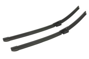 Set 3 stergatoare MERCEDES-BENZ EQB (X243) din 2021-2024, pentru parbriz si luneta fata si spate auto, Bosch Aerotwin-Aerotwin, din cauciuc siliconat rezistent, 4 Stickere Auto MERCEDES-BENZ - Img 5