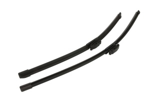 Set stergatoare auto FORD GRAND C-MAX (DXA/CB7, DXA/CEU) din 2010-2019, pentru parbriz auto, 2 bucati, Bosch Aerotwin, din cauciuc siliconat rezistent, 4 Stickere Auto FORD - Img 4