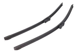 Set stergatoare auto PORSCHE 718 BOXSTER (982) din 2016-2019, pentru parbriz auto, 2 bucati, Bosch Aerotwin, din cauciuc siliconat rezistent, 4 Stickere Auto PORSCHE - Img 4