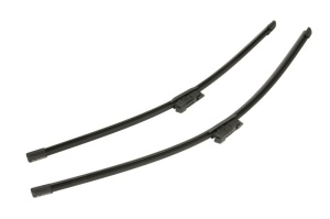 Set stergatoare auto Volkswagen TIGUAN SUV Van (AD1) din 2016-2020, pentru parbriz auto, 2 bucati, Bosch Aerotwin, din cauciuc siliconat rezistent, 4 Stickere Auto Volkswagen - Img 4