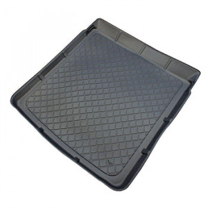 Volkswagen Passat B6 Sedan din 2005 - 10.2009 *3, Tavita Pentru Portbagaj Lux Premium Dedicata, accesorii pentru autoturismul tau - masina v187847