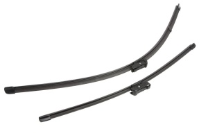 Set 3 stergatoare Volkswagen TAIGO (CS1) din 2021 - 2024, pentru parbriz si luneta fata si spate auto, Valeo Silencio, din cauciuc siliconat rezistent, 4 Stickere Auto VW v11966