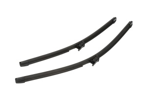 Set 3 stergatoare VOLVO V60 II Cross Country (227) din 2018 - 2021, pentru parbriz si luneta fata si spate auto, Valeo AquaBlade, din cauciuc siliconat rezistent, 4 Stickere Auto VOLVO v12086