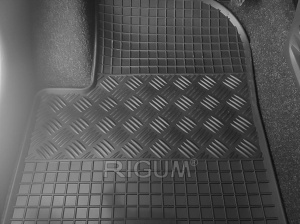 Set 5 covorase FIAT 500 HYBRID din 02.2020-PREZENT, cu covoras tunel median, CAROSERIE HATCHBACK, Presuri cauciuc 100%, compatibil cu autoturismul FIAT 500 HYBRID, Rigum - Img 5
