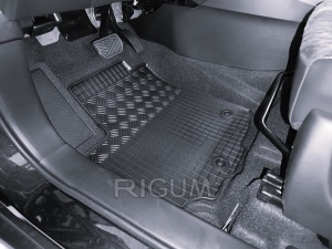 Set 5 covorase SUZUKI VITARA HYBRID din 01.2020-PREZENT, cu covoras tunel median, CAROSERIE SUV, Presuri cauciuc 100%, compatibil cu autoturismul SUZUKI VITARA HYBRID, Rigum - Img 5