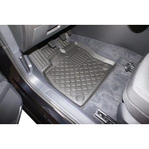 Set covorase VOLKSWAGEN PASSAT B8, din 12.2014 - 12.2021, covorase tavita, caroserie COMBI inclusiv FACELIFT, compatibile cu autoturismul VOLKSWAGEN PASSAT B8, ARISTAR - Img 5