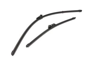 Set stergatoare CITROEN C3 III (SX) din 2016-2018, pentru parbriz auto, 2 bucati, Valeo Silencio Xtrm, din cauciuc siliconat rezistent, 4 Stickere Auto CITROEN v37099