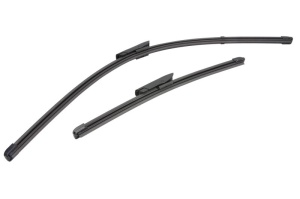 Set stergatoare RENAULT CAPTUR I (J5_, H5_) din 2013-2018, pentru parbriz auto, 2 bucati, Valeo Silencio Xtrm, din cauciuc siliconat rezistent, 4 Stickere Auto RENAULT v37483