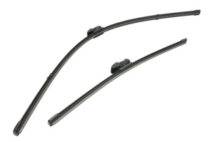 Set stergatoare TOYOTA PRIUS PHV (_W52_) din 2016-2022, pentru parbriz auto, 2 bucati, Valeo Silencio Xtrm, din cauciuc siliconat rezistent, 4 Stickere Auto TOYOTA v35023