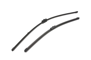 Set stergatoare Volkswagen JETTA III (1K2) din 2004-2010, pentru parbriz auto, 2 bucati, Valeo Silencio Xtrm, din cauciuc siliconat rezistent, 4 Stickere Auto Volkswagen v40099