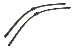 Set stergatoare Volkswagen TOUAREG (7P5, 7P6) din 2010-2018, pentru parbriz auto, 2 bucati, Valeo Silencio Xtrm, din cauciuc siliconat rezistent, 4 Stickere Auto Volkswagen v40447