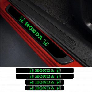 Set 4 protectii praguri auto autoadezive Honda si breloc Succes, accesorii pentru autoturismul tau - masina v246959