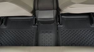 Set covorase Ford Fiesta din 2008 - 2016, covorase presuri tavita auto, cu tunel median intermediar din cauciuc thermoplastic, 4 Stickere auto cu Ford - Img 7