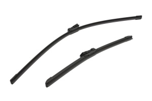 Set stergatoare auto FIAT 500L (351_, 352_) din 2012-2018, pentru parbriz auto, 2 bucati, Bosch Aerotwin, din cauciuc siliconat rezistent, 4 Stickere Auto FIAT - Img 3
