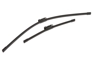 Set stergatoare auto FORD TOURNEO COURIER B460 MPV din 2014-2023, pentru parbriz auto, 2 bucati, Bosch Aerotwin, din cauciuc siliconat rezistent, 4 Stickere Auto FORD - Img 3