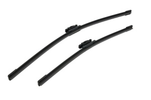 Set stergatoare DACIA DOKKER Pickup din 2017-2021, pentru parbriz auto, 2 bucati, Bosch Aerotwin, din cauciuc siliconat rezistent, 4 Stickere Auto DACIA v49881