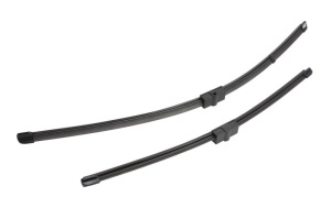 Set stergatoare FIAT CROMA (194_) din 2005-2011, pentru parbriz auto, 2 bucati, Valeo Silencio Xtrm, din cauciuc siliconat rezistent, 4 Stickere Auto FIAT v39620