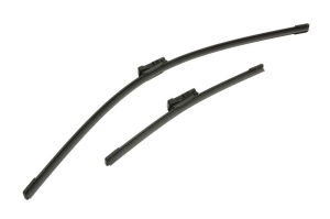 Set stergatoare HYUNDAI ix20 (JC) din 2010-2019, pentru parbriz auto, 2 bucati, Bosch Aerotwin, din cauciuc siliconat rezistent, 4 Stickere Auto HYUNDAI v53386