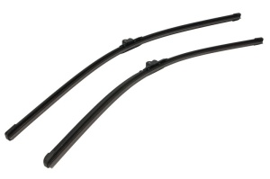 Set stergatoare Volkswagen PHAETON (3D1, 3D2, 3D3, 3D4, 3D6, 3D7, 3D8, 3D9) din 2002-2013, pentru parbriz auto, 2 bucati, Bosch Aerotwin, din cauciuc siliconat rezistent, 4 Stickere Auto Volkswagen v53398