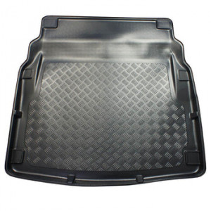 Mercedes clasa E W212 Sedan din 03.2009 - 03.2016, Tavita Pentru Portbagaj Lux Premium Dedicata, Fara Elemente din Plastic *1 accesorii pentru autoturismul tau - masina v189365
