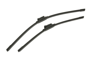 Set 3 stergatoare AUDI Q2 (GAB, GAG) din 2016 - 2020, pentru parbriz si luneta fata si spate auto, Bosch Aerotwin, din cauciuc siliconat rezistent, 4 Stickere Auto AUDI v6030