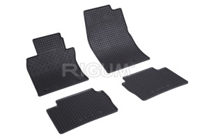 Set 5 covorase MAZDA 3 IV din 03.2019-PREZENT, cu covoras tunel median, CAROSERIE SEDAN, Presuri cauciuc 100%, compatibil cu autoturismul MAZDA 3 IV, Rigum - Img 3