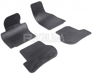 Skoda Octavia II fabricat din 03.2004 - 01.2013, Sedan, set covorase auto dedicate, din cauciuc 100% Premium accesorii pentru autoturismul tau - masina v151957