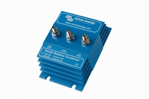Combinator baterii BCD 402 2 batteries 40A - Img 3